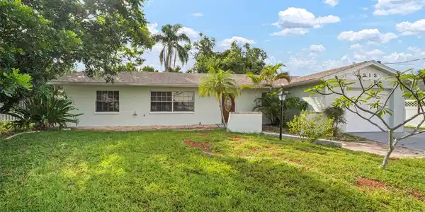 6313 FLAMINGO DRIVE