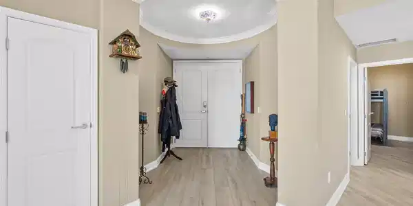 Image 4 Image 4