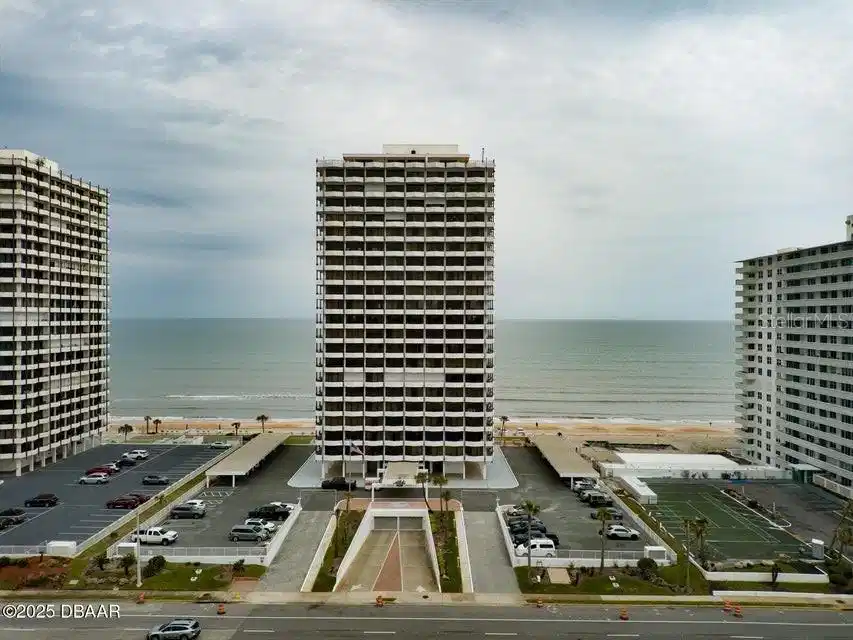 Image 1 Image 1