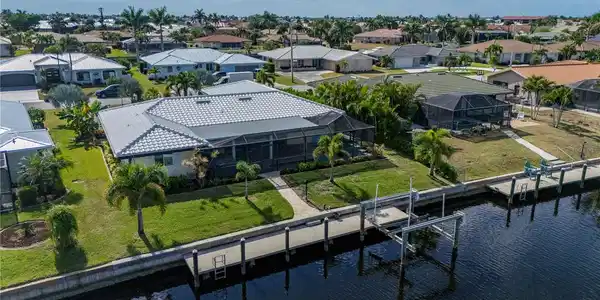 350 BELVEDERE COURT