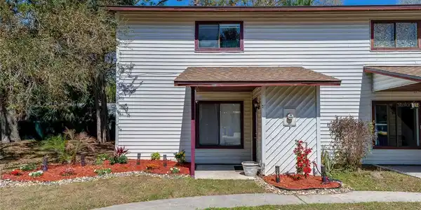 322 CANAL ROAD