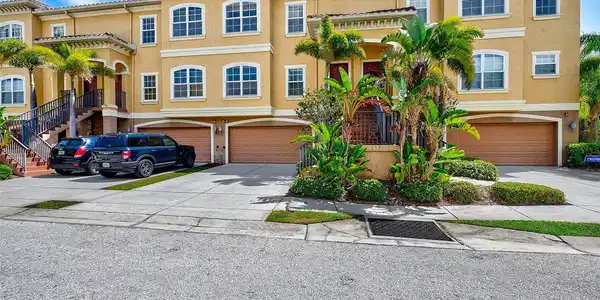 6518 SAND SHORE LANE