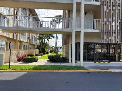121 ISLAND WAY