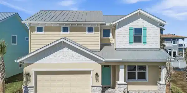 112 BEACHVIEW DRIVE