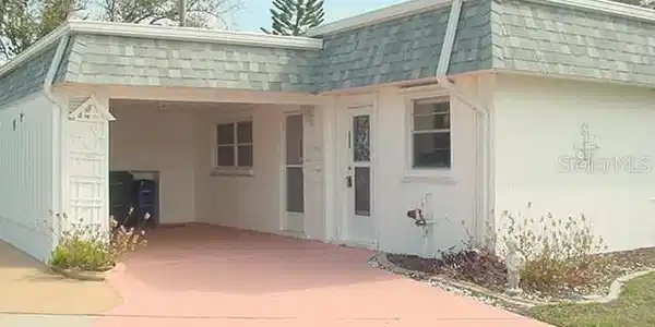 662 CIRCLEWOOD DRIVE