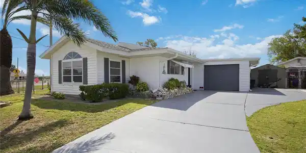 6408 PAN AMERICAN BOULEVARD