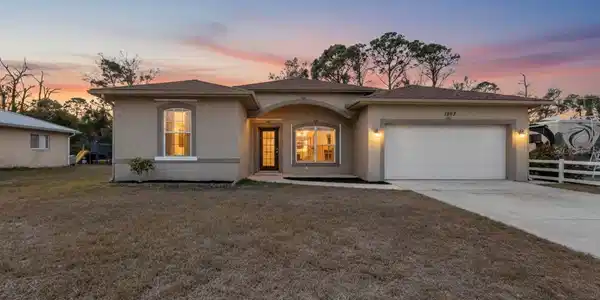 1563 MARILYN LANE