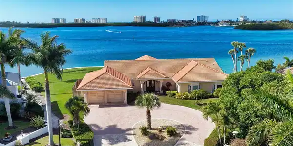 376 WEST ROYAL FLAMINGO DRIVE