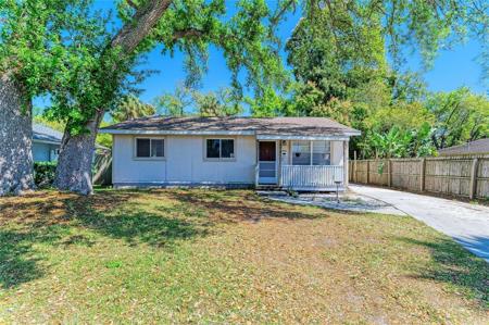 2015 22ND STREET W
