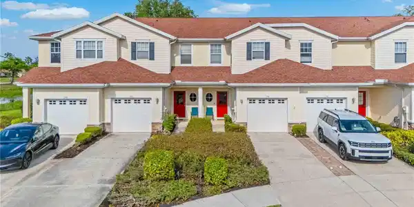 2344 MELROSE DRIVE