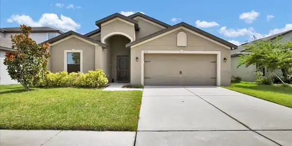 616 CHATHAM WALK DRIVE