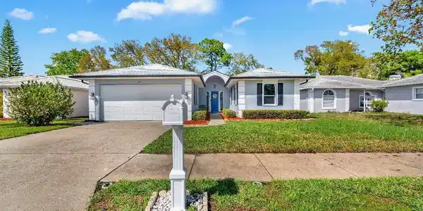 1717 BERMUDA COURT