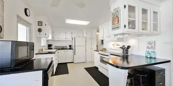 Image 3 Image 3