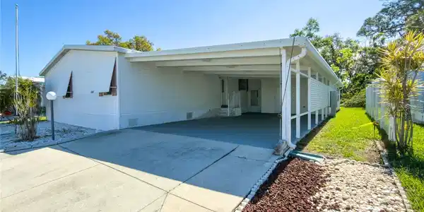 8307 NANCY LANE