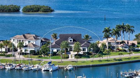 313 LOOKOUT POINT DRIVE
