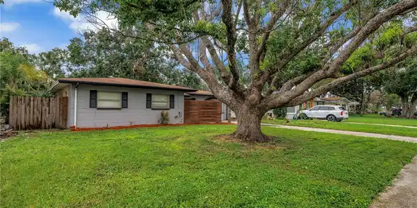 4708 W COACHMAN AVENUE