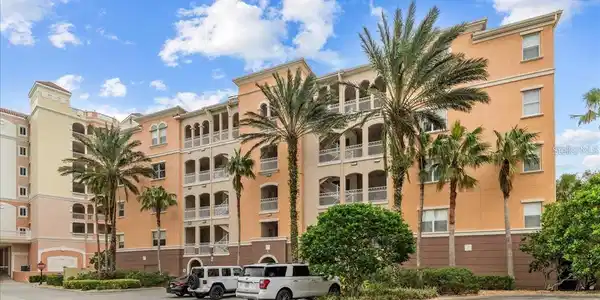 15 OCEAN CREST