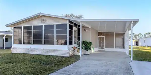 548 AMBERJACK DRIVE