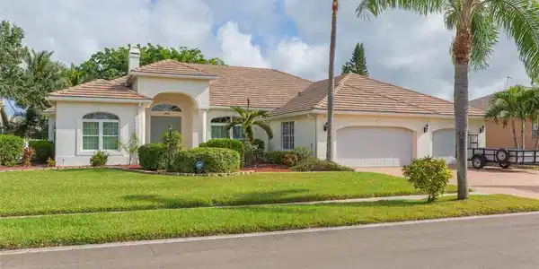 1303 COBIA CAY