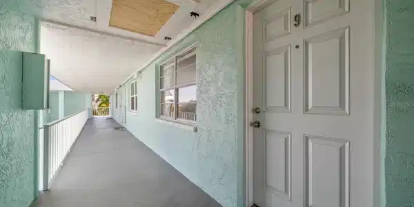 Image 4 Image 4