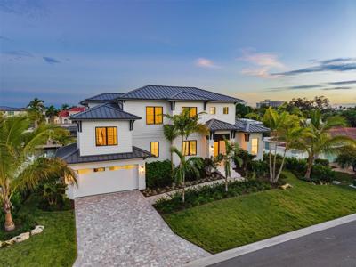 524 HALYARD LN