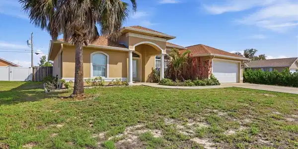 1470 FAIRLESS ROAD