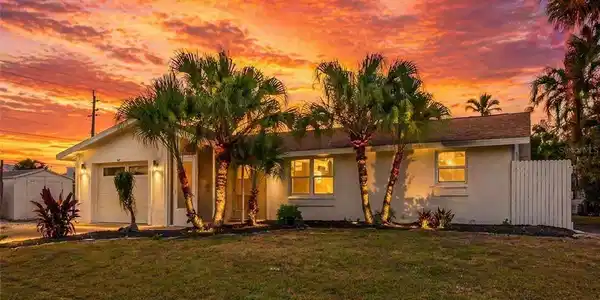 761 S VENICE BOULEVARD