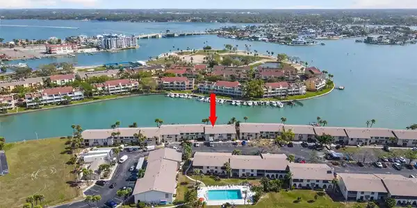 546 PLAZA SEVILLE COURT