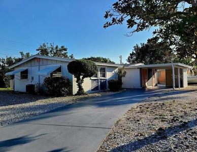 6631 RENSSALAER DRIVE