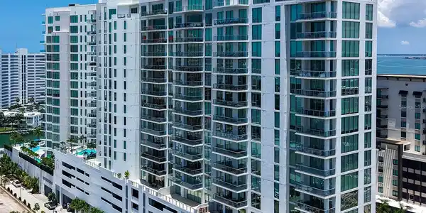 301 QUAY COMMONS