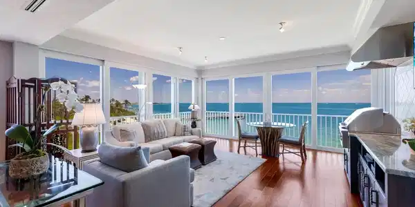 801 HARBORSHORE DRIVE