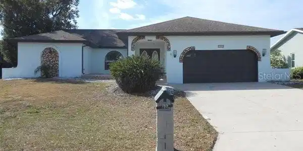 710 EAGLE LANE