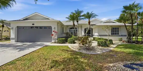 2165 ONONDAGA LANE