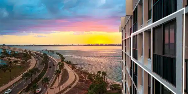 11 SUNSET DRIVE