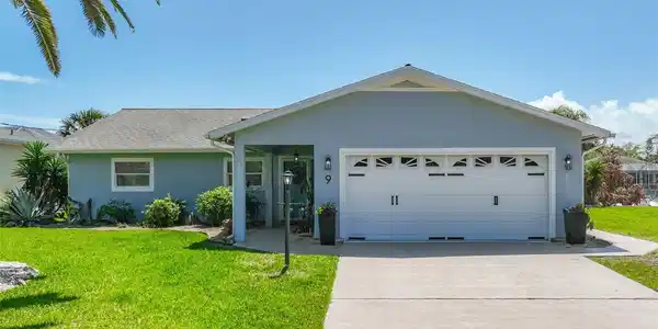 9 COLLINGVILLE COURT