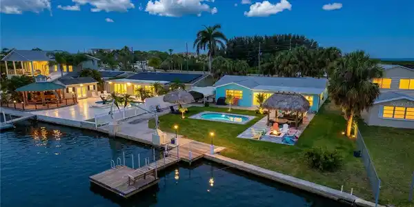 4930 BAY PARK DRIVE
