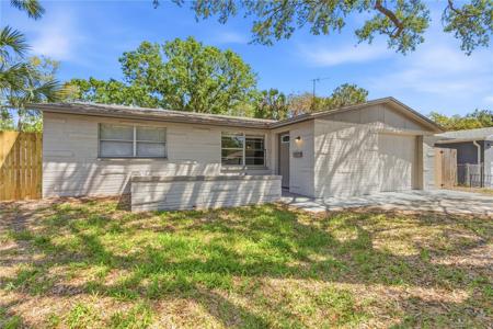 4941 AMHERST COURT