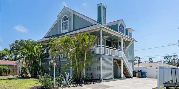 861 NECTAR ROAD