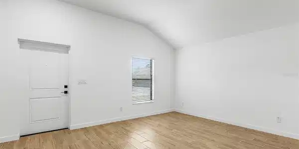 Image 4 Image 4