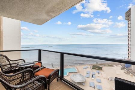450 S GULFVIEW BOULEVARD
