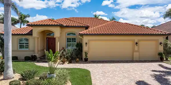 48 TROPICANA DRIVE