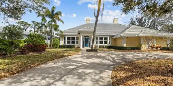 1 N CAYMAN ISLES BOULEVARD