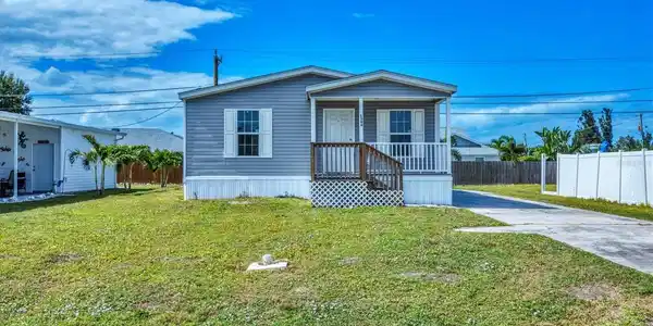 1377 IBIS DRIVE