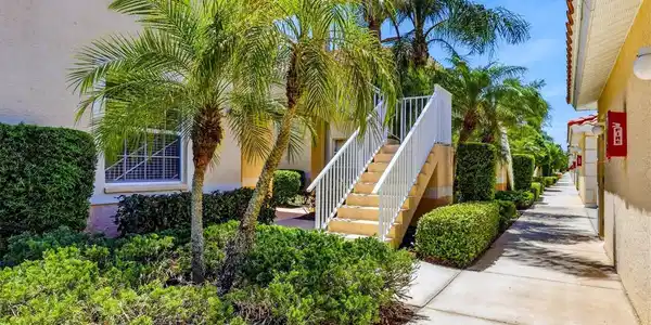 4270 VICENZA DRIVE