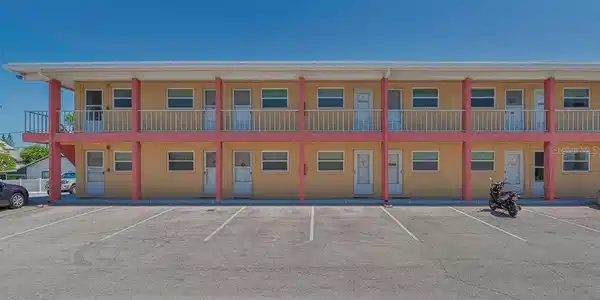Image 4 Image 4