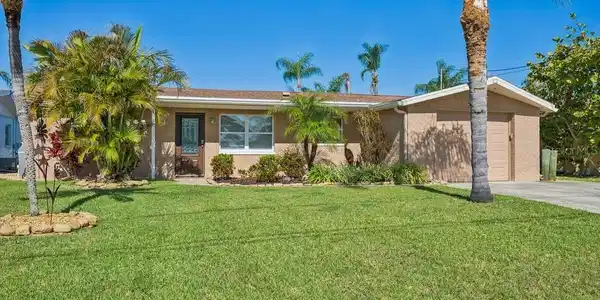 4911 BONITO DRIVE
