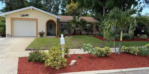 8176 129TH STREET N