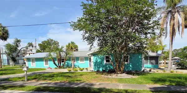 1791 NW 21 COURT