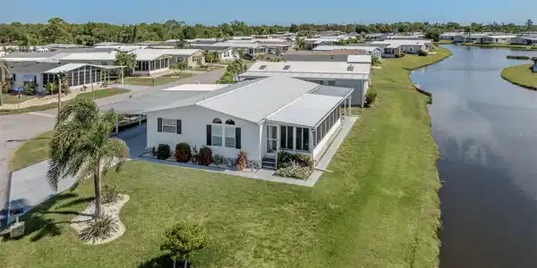 513 LANDSEDGE DRIVE