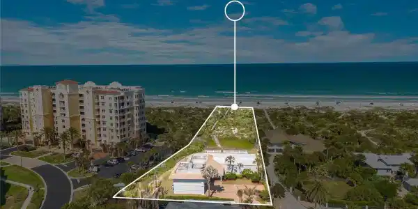 2117 OCEAN DRIVE